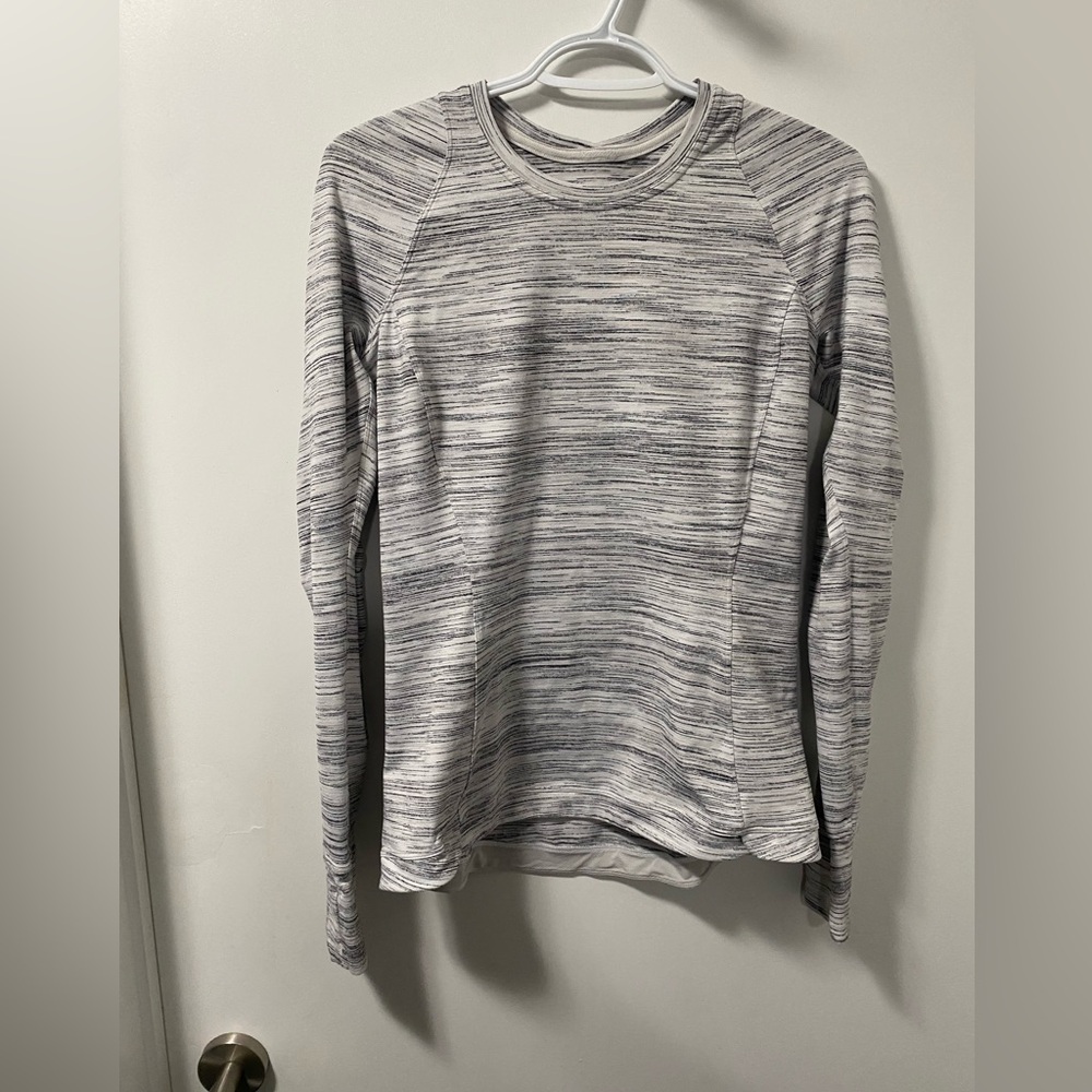 Lululemon Runderful long sleeve top